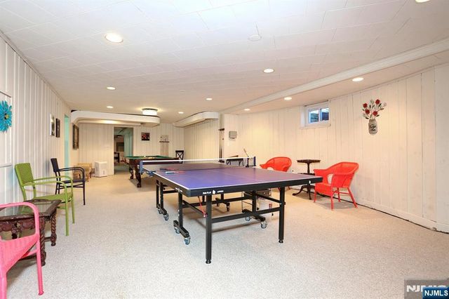 328 Ridgewood Avenue, Ridgewood, NJ 07450