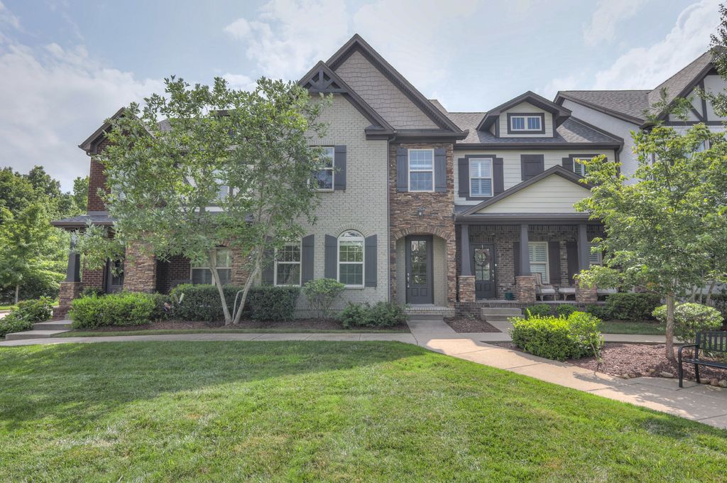 503 Vintage Green Ln, Franklin, TN 37064