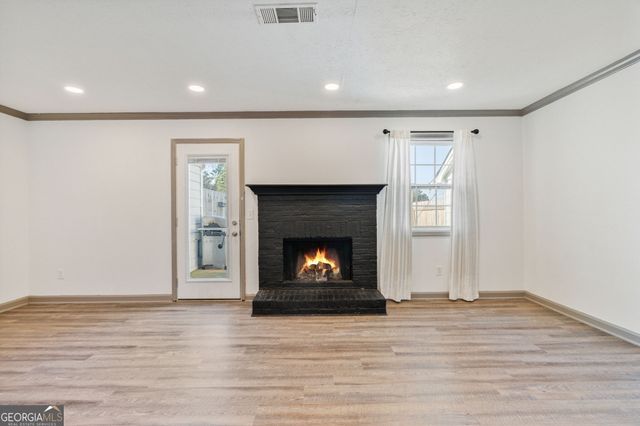 1525 Paces Ferry North Drive SE, Smyrna, GA 30080