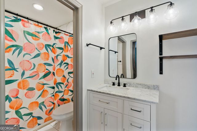 1525 Paces Ferry North Drive SE, Smyrna, GA 30080