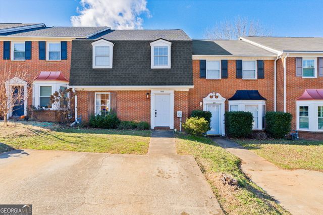 1525 Paces Ferry North Drive SE, Smyrna, GA 30080