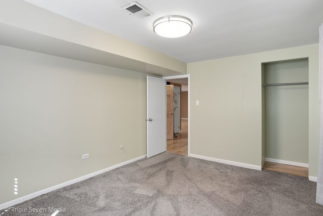 11307 German Church Road, Willow Springs, IL 60480