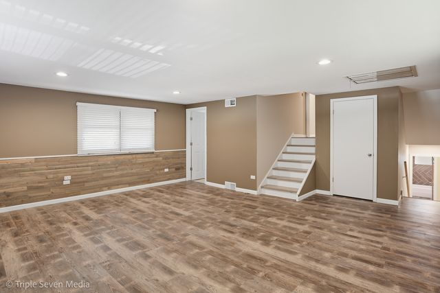 11307 German Church Road, Willow Springs, IL 60480