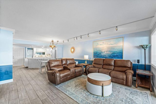 3031 NE 51st Street 106w, Fort Lauderdale, FL 33308