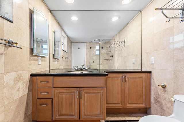 3031 NE 51st Street 106w, Fort Lauderdale, FL 33308