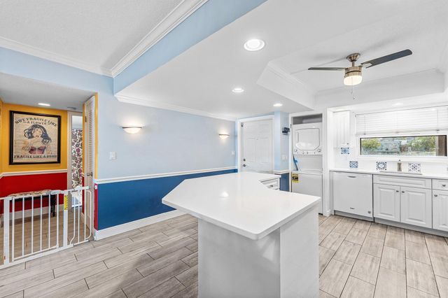 3031 NE 51st Street 106w, Fort Lauderdale, FL 33308