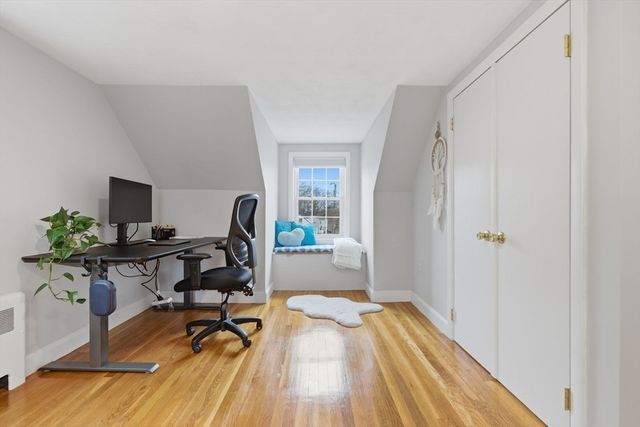 20 Hilltop Ter, Woburn, MA 01801