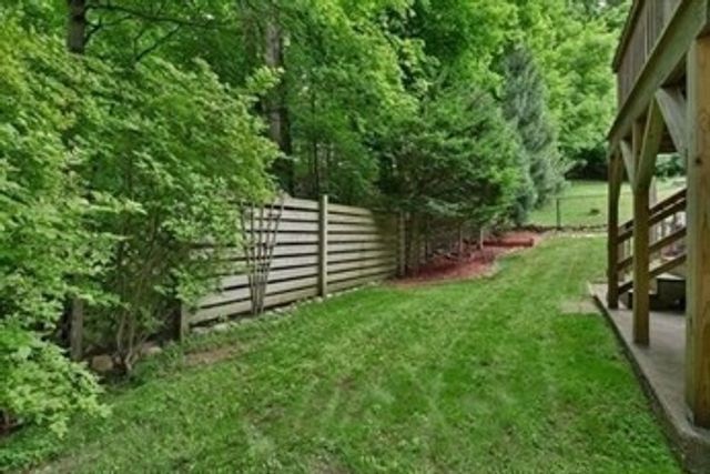 20 Hilltop Ter, Woburn, MA 01801