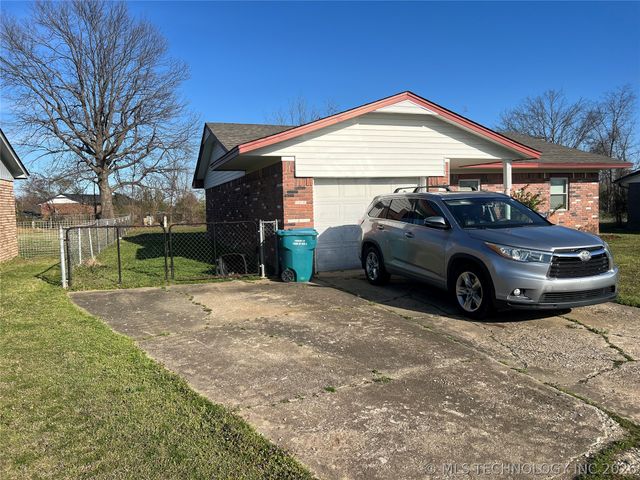 413 Green Valley Rd Road, Inola, OK 74036