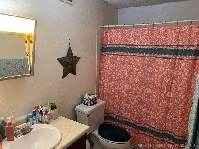 413 Green Valley Rd Road, Inola, OK 74036