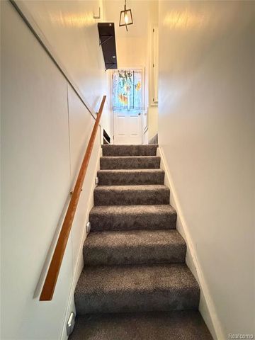 4209 Vassar Street, Dearborn Heights, MI 48125