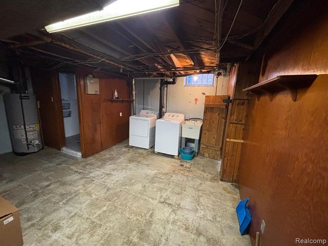 4209 Vassar Street, Dearborn Heights, MI 48125