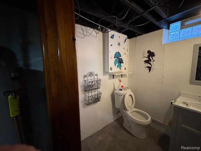 4209 Vassar Street, Dearborn Heights, MI 48125