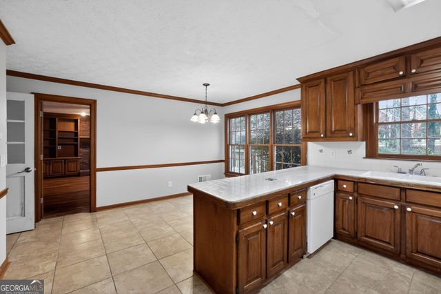 6385 Southland Forest Drive, Stone Mountain, GA 30087