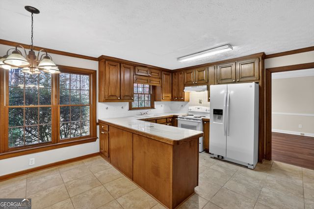 6385 Southland Forest Drive, Stone Mountain, GA 30087