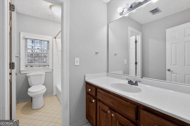 6385 Southland Forest Drive, Stone Mountain, GA 30087