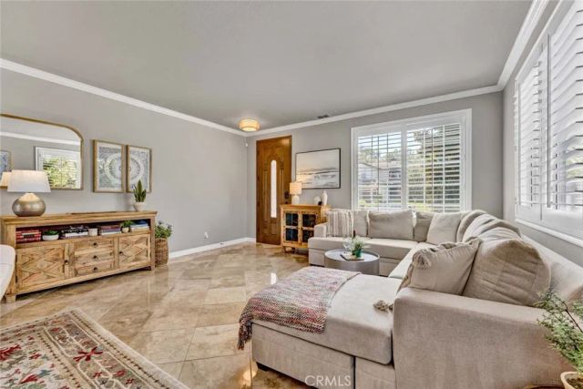 1981 Olympia Fields, Corona, CA 92883
