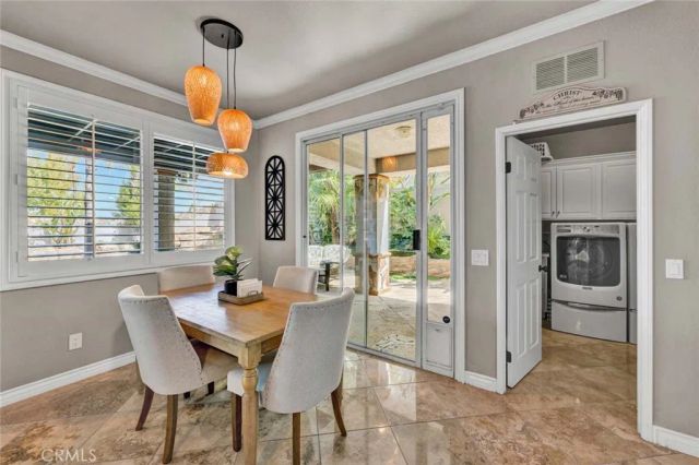 1981 Olympia Fields, Corona, CA 92883