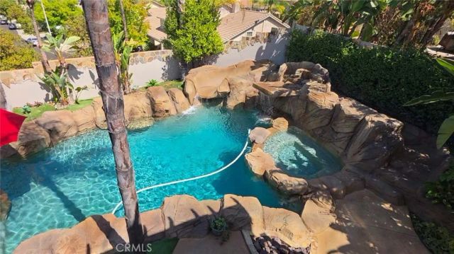 1981 Olympia Fields, Corona, CA 92883