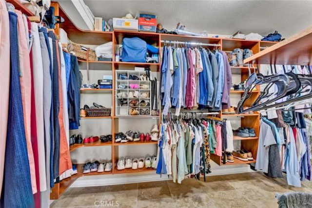 1981 Olympia Fields, Corona, CA 92883