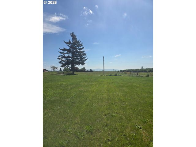 22090 Se Dawn Marie Ln, Eagle Creek, OR 97022