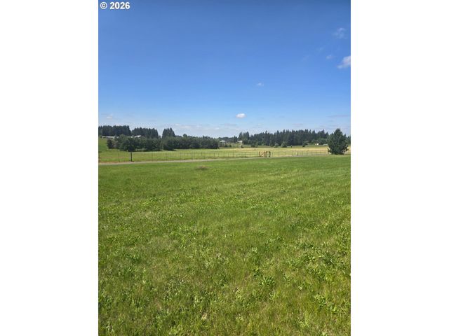 22090 Se Dawn Marie Ln, Eagle Creek, OR 97022