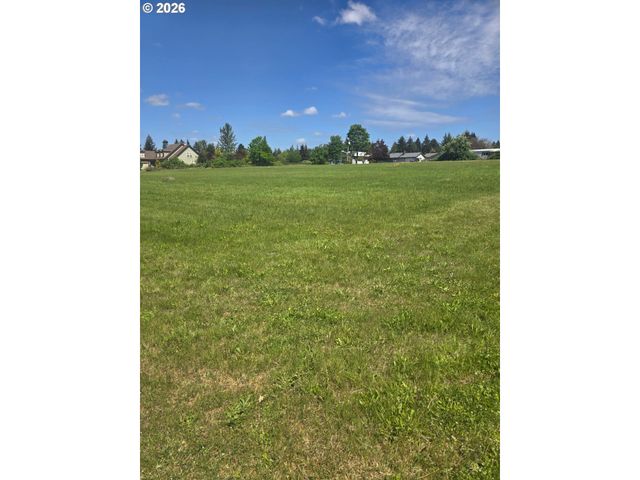 22090 Se Dawn Marie Ln, Eagle Creek, OR 97022