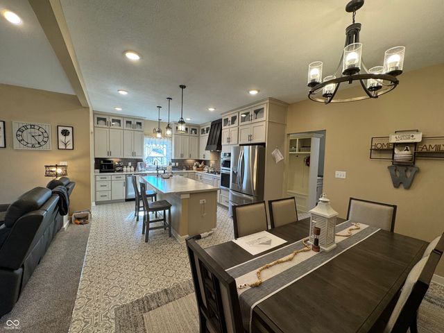 1485 N Monroe Way, Rushville, IN 46173