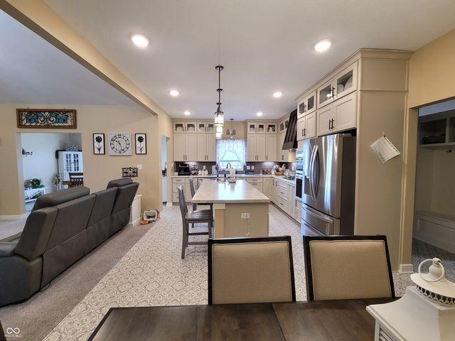 1485 N Monroe Way, Rushville, IN 46173