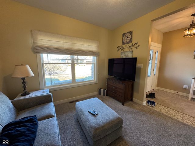 1485 N Monroe Way, Rushville, IN 46173