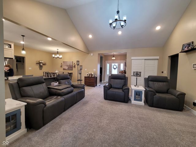 1485 N Monroe Way, Rushville, IN 46173