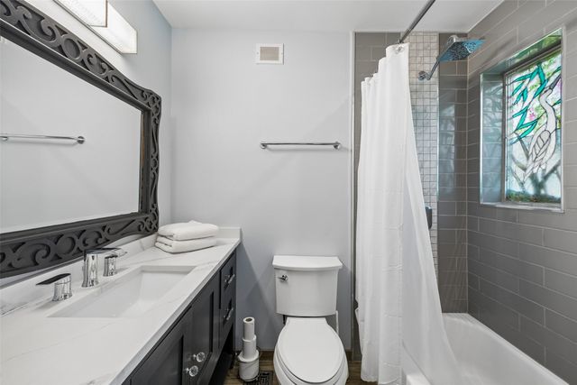 1802 N Prairie Avenue, Dallas, TX 75204