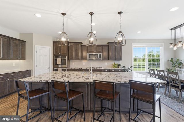 38640 WOODSAGE CT, Waterford, VA 20197