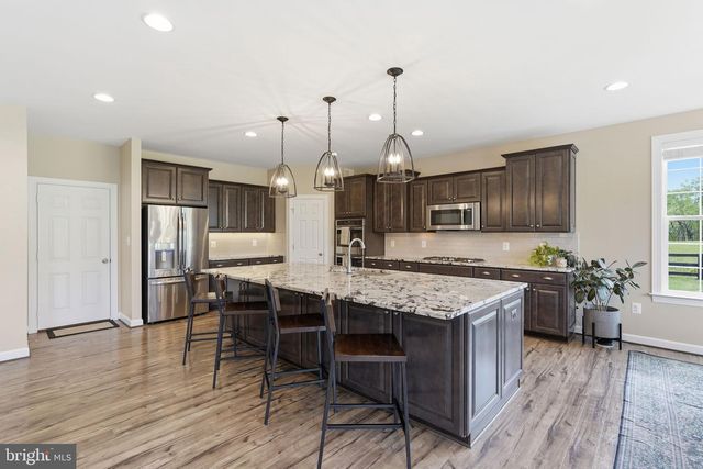 38640 WOODSAGE CT, Waterford, VA 20197
