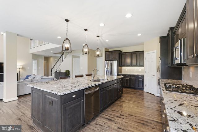 38640 WOODSAGE CT, Waterford, VA 20197