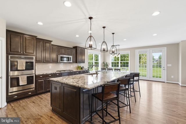 38640 WOODSAGE CT, Waterford, VA 20197