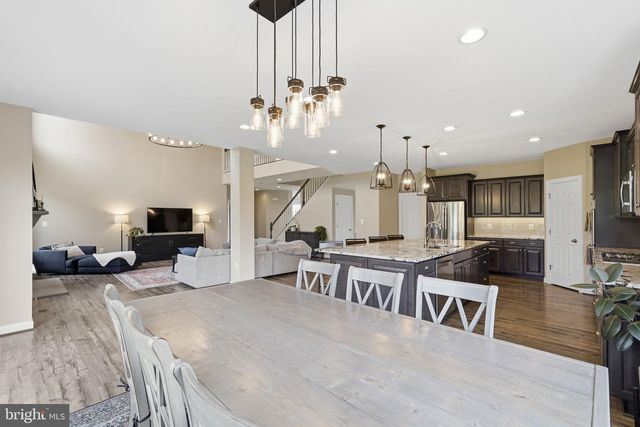 38640 WOODSAGE CT, Waterford, VA 20197