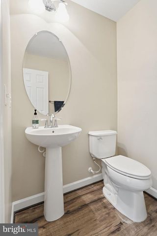 38640 WOODSAGE CT, Waterford, VA 20197