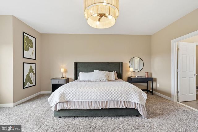 38640 WOODSAGE CT, Waterford, VA 20197