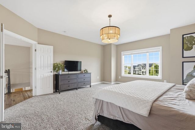 38640 WOODSAGE CT, Waterford, VA 20197