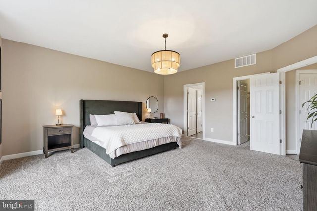 38640 WOODSAGE CT, Waterford, VA 20197