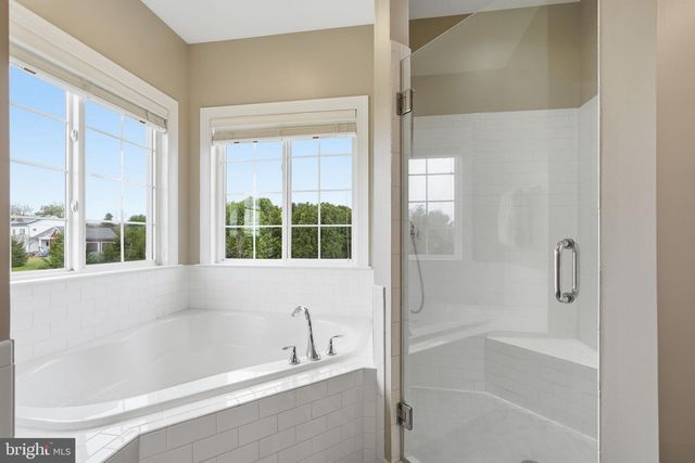 38640 WOODSAGE CT, Waterford, VA 20197