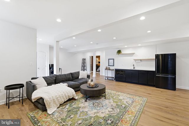 38640 WOODSAGE CT, Waterford, VA 20197