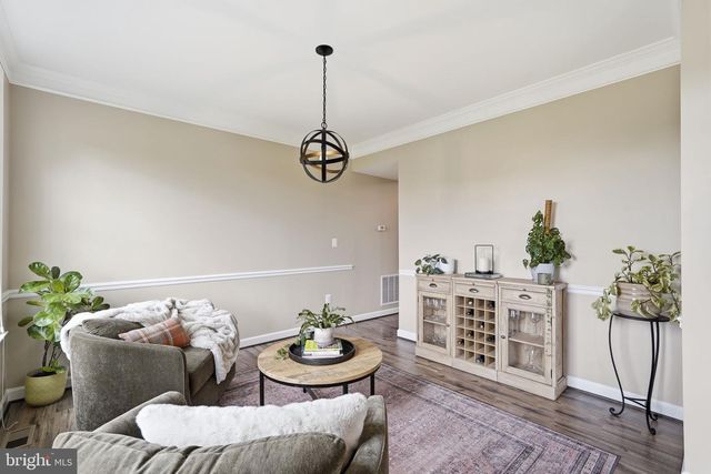 38640 WOODSAGE CT, Waterford, VA 20197