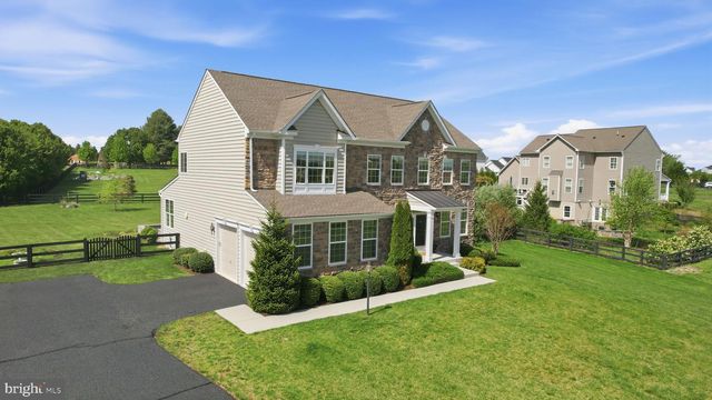 38640 WOODSAGE CT, Waterford, VA 20197
