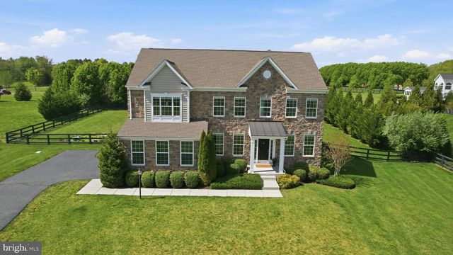 38640 WOODSAGE CT, Waterford, VA 20197