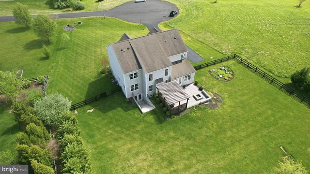 38640 WOODSAGE CT, Waterford, VA 20197