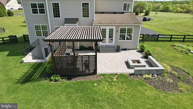 38640 WOODSAGE CT, Waterford, VA 20197