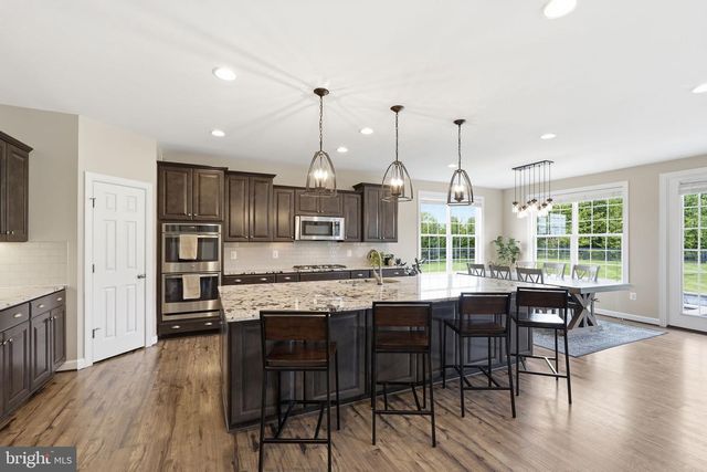 38640 WOODSAGE CT, Waterford, VA 20197