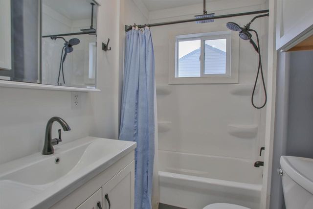 424 N 8TH AVENUE, Wausau, WI 54401